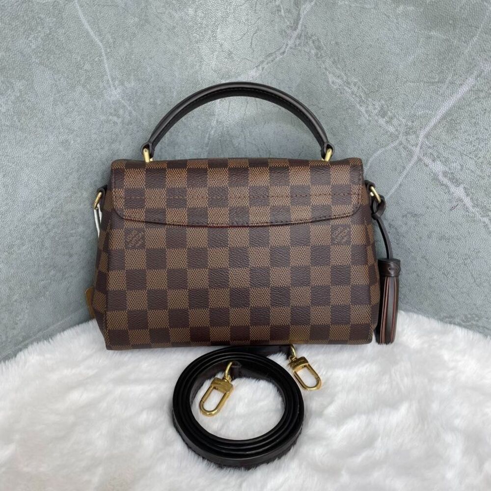 Louis Vuitton Women Pre-Loved Bag Very Good Condition
